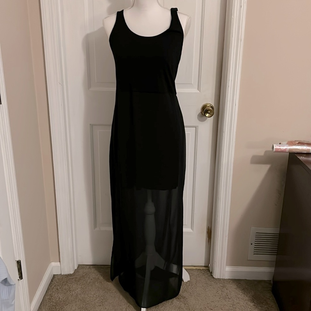Vince Camuto women’s dress, black excellent condition, size medium silver zipper